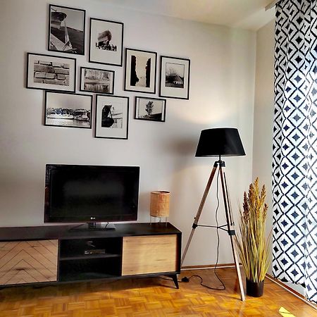 Rustic Istria Apartment Пула Экстерьер фото